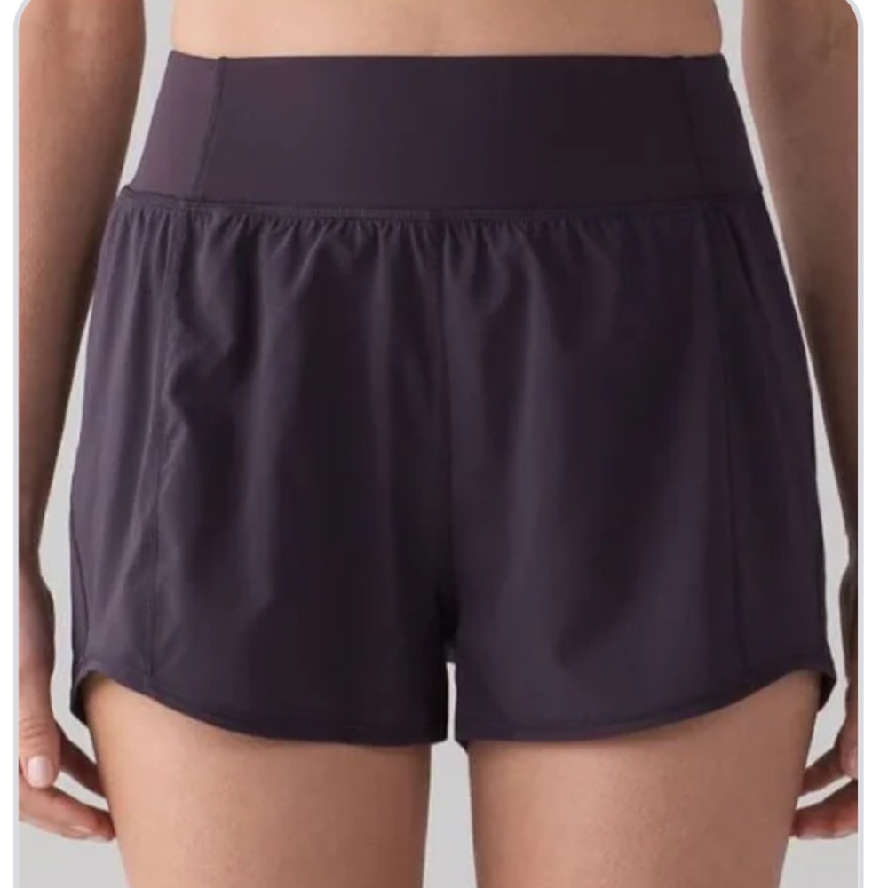Lululemon Lean In Short - SIZE 4